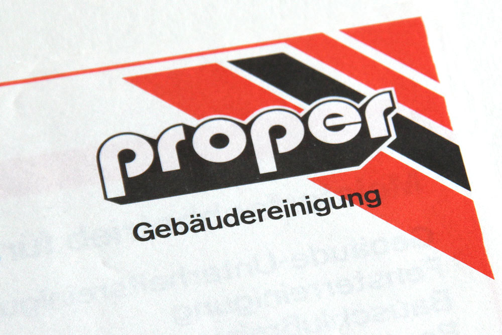 proper GmbH historisches Logo 3
